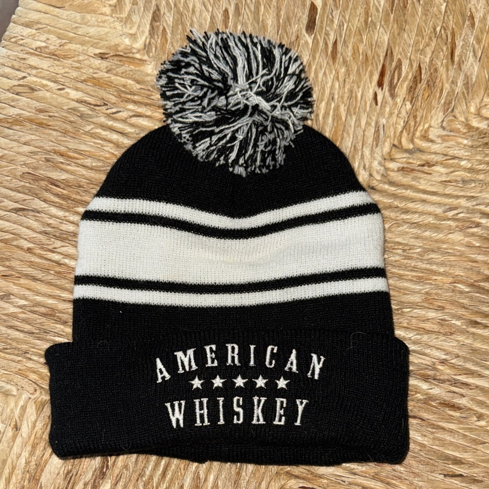 American Whiskey Black & White knitted Beanie hat cap 100% acrylic Jetline